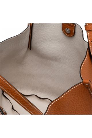 Borsa in pelle colore caramello. GIANNI CHIARINI | 11637-CARAMELLO